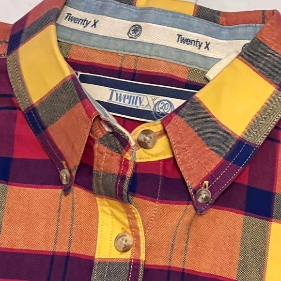 Twenty X Women’s long Sleeve button up shirt - Picture 2 of 11